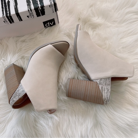 DV by Dolce Vita Barkar Peep Toe Shoes - Picture 6 of 11